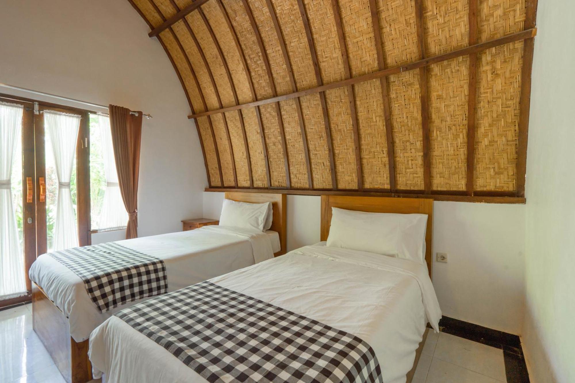 Ratu Cottage By Ourstory Travels Batununggul Ngoại thất bức ảnh