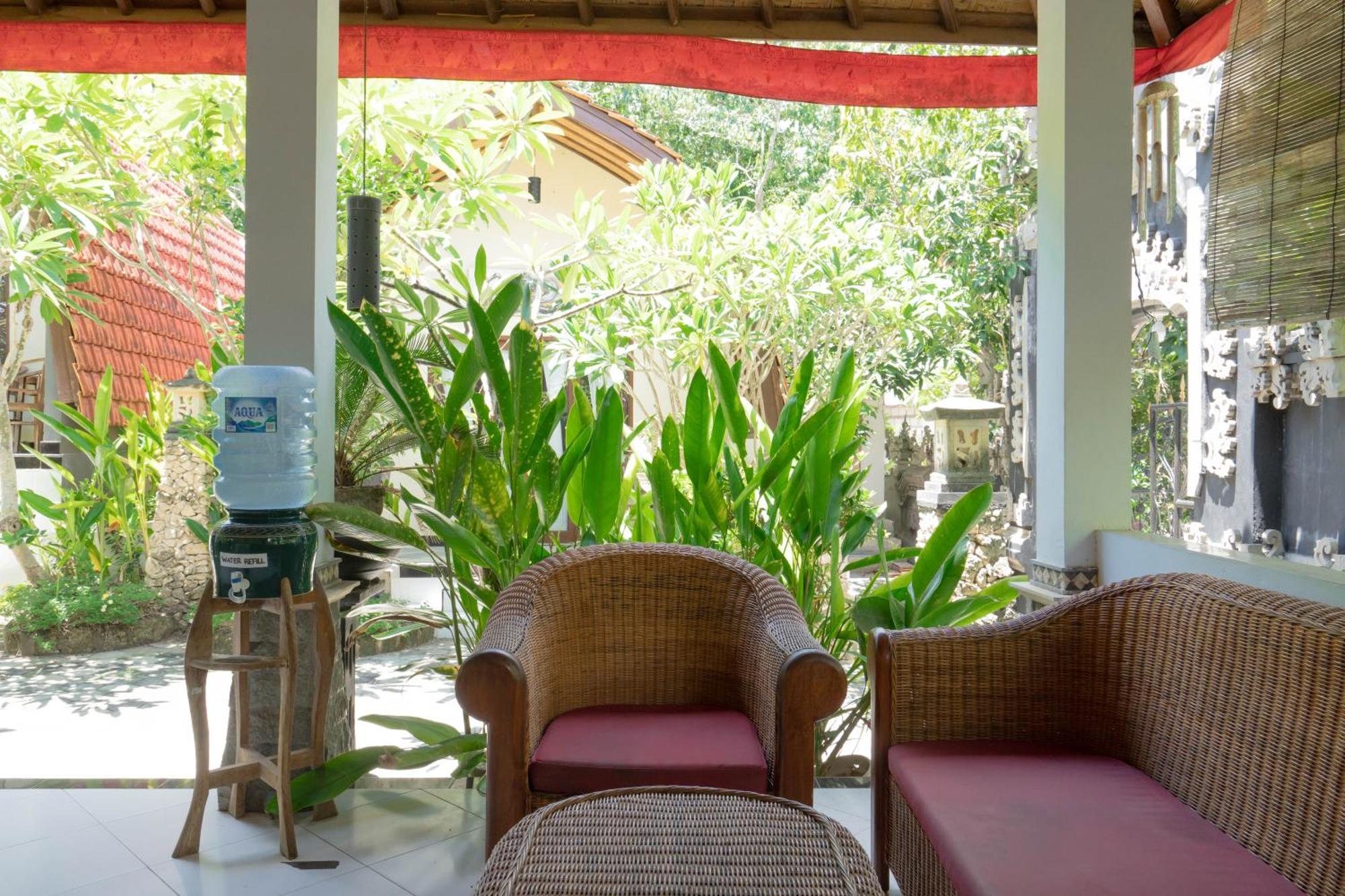 Ratu Cottage By Ourstory Travels Batununggul Ngoại thất bức ảnh